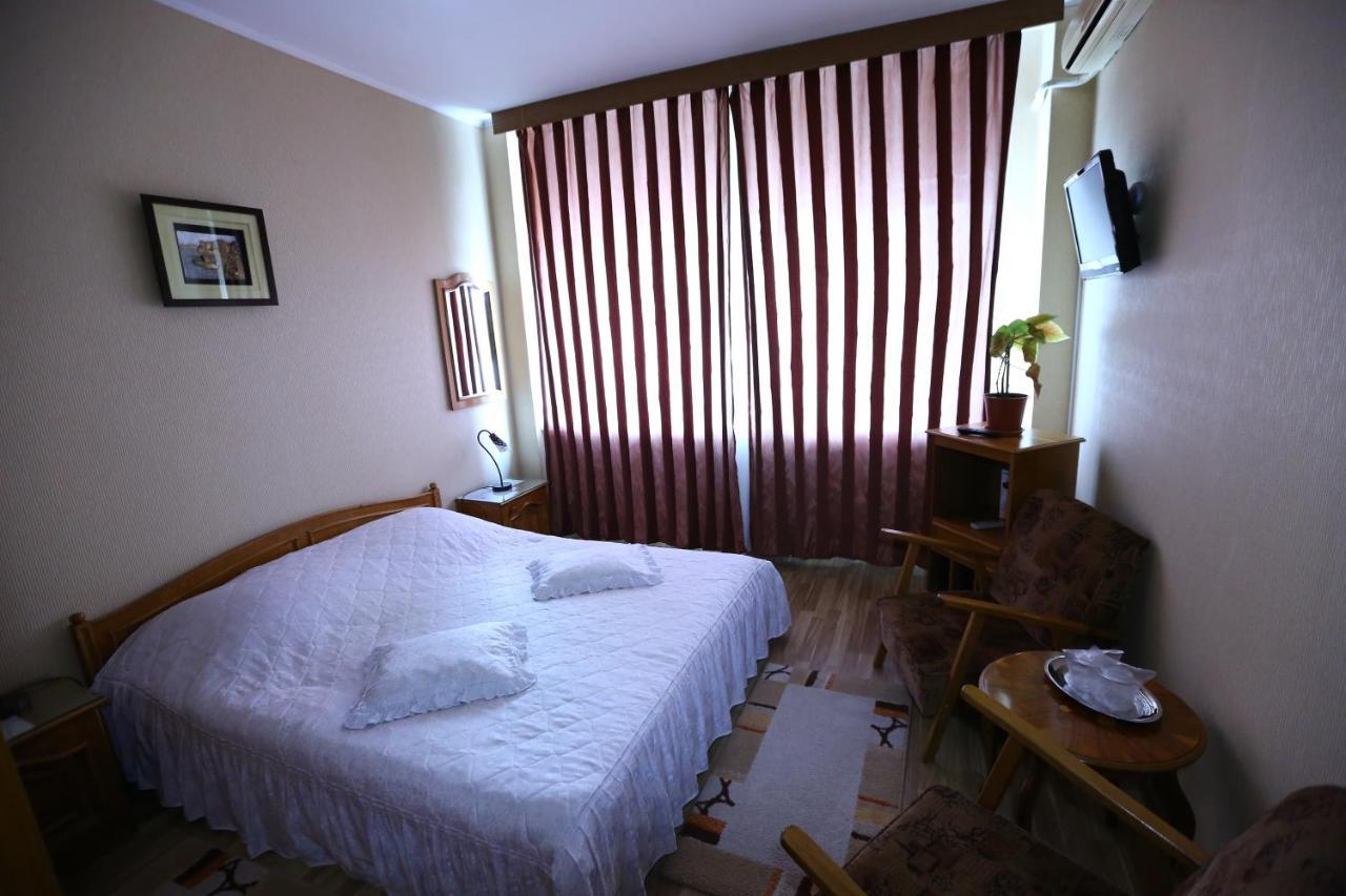 Hotel Moldova Birlad Ngoại thất bức ảnh